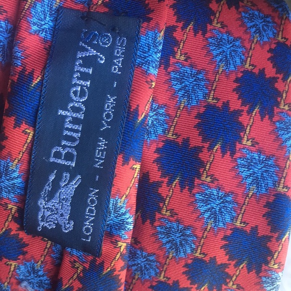 Palm Tree Burberry Tie (FREE Pocket Square) - Picture 2 of 3